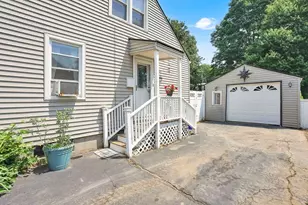 17 Day Ave, East Longmeadow, MA 01028 - Photo 3