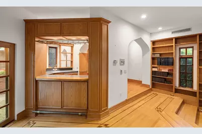 43 Monadnock Road, Wellesley, MA 02481 - Photo 11