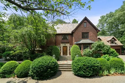 43 Monadnock Road, Wellesley, MA 02481 - Photo 3