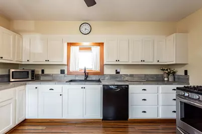 248 Cedar St, New Bedford, MA 02740 - Photo 7