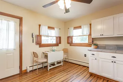 248 Cedar St, New Bedford, MA 02740 - Photo 9