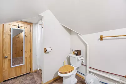 26 Thompson St, East Longmeadow, MA 01028 - Photo 17