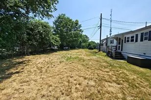 317 W Grove St, Middleborough, MA 02346 - Photo 7