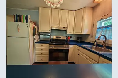 317 W Grove St, Middleborough, MA 02346 - Photo 19