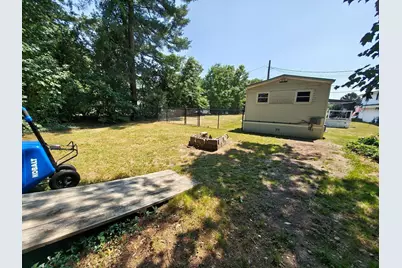 317 W Grove St, Middleborough, MA 02346 - Photo 5
