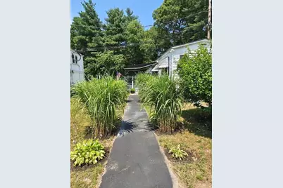 317 W Grove St, Middleborough, MA 02346 - Photo 11