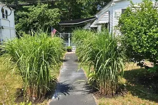317 W Grove St, Middleborough, MA 02346 - Photo 11
