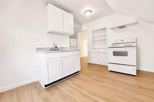 15 May St, Worcester, MA 01610 - Photo 15