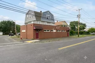 182 Chicopee St, Chicopee, MA 01013 - Photo 1