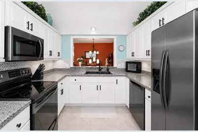 877 Auburnville Way #A1, Whitman, MA 02382 - Photo 17