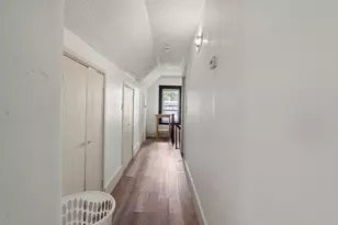 87 Hamilton St, Boston, MA 02125 - Photo 33