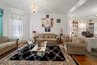 87 Hamilton St, Boston, MA 02125 - Photo 11
