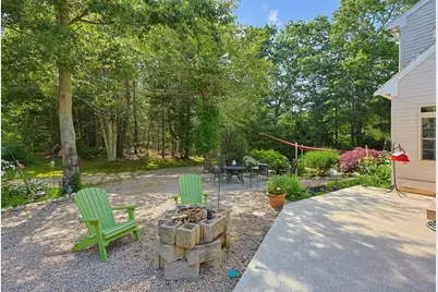 119 North St, Mattapoisett, MA 02739 - Photo 41