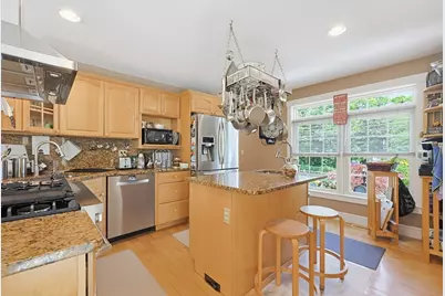 119 North St, Mattapoisett, MA 02739 - Photo 3