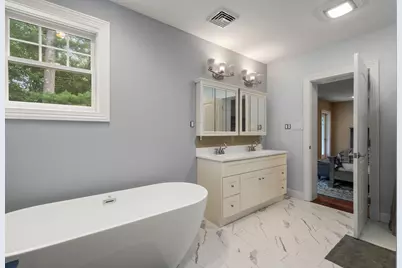 24 Wayside Inn Rd, Framingham, MA 01701 - Photo 33