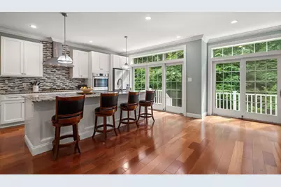 24 Wayside Inn Rd, Framingham, MA 01701 - Photo 9