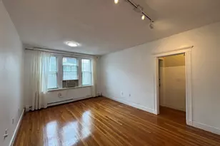 32 Ransom Rd, Boston, MA 02135 - Photo 3