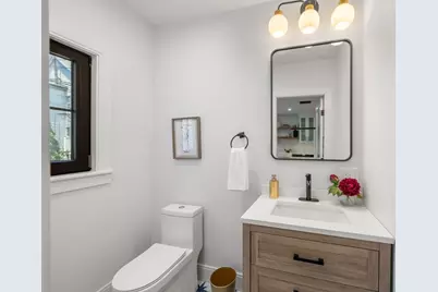 181 I Street, Boston, MA 02127 - Photo 9