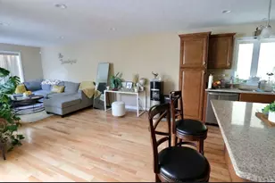 353 Fuller St, Ludlow, MA 01056 - Photo 3