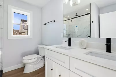 322-324 Pearl St #2, Malden, MA 02148 - Photo 5