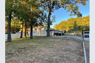 8 Laurier Ave, Attleboro, MA 02703 - Photo 11