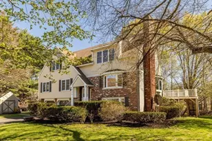 255 Worthen Rd E, Lexington, MA 02421 - Photo 29