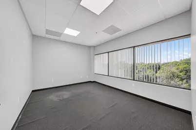 247 N Main St, Randolph, MA 02368 - Photo 7