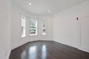 134 Warren St, Boston, MA 02119 - Photo 7