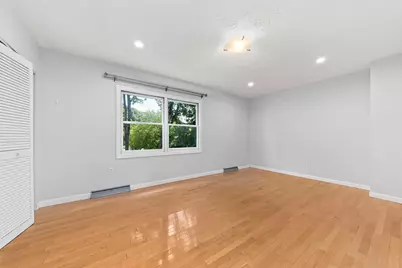 52 River St #52, Newton, MA 02465 - Photo 15