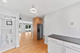 52 River St, Newton, MA 02465 - Photo 5