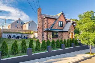 109 Eustis St, Revere, MA 02151 - Photo 3