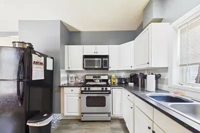 58 Tuttle St, Fall River, MA 02724 - Photo 15