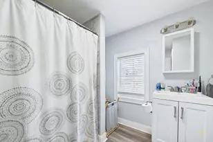 1413 Rodman St, Fall River, MA 02721 - Photo 33