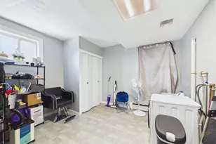 1413 Rodman St, Fall River, MA 02721 - Photo 35