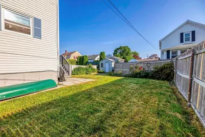 721 Cambridge St #B, Fall River, MA 02721 - Photo 19