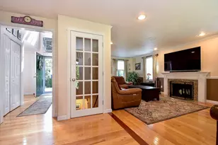 103 Laurelwood Dr, North Attleboro, MA 02760 - Photo 5