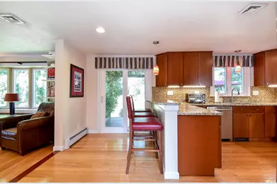 103 Laurelwood Dr, North Attleboro, MA 02760 - Photo 7