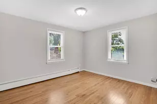 85 Bircham St, Springfield, MA 01104 - Photo 17