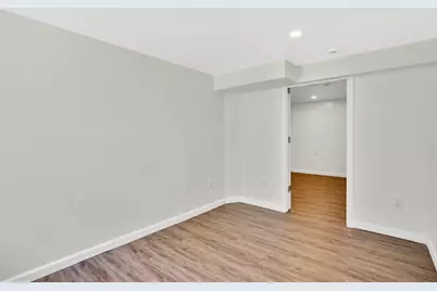 85 Bircham St, Springfield, MA 01104 - Photo 31