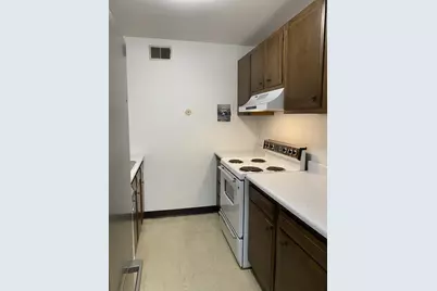 1105 Massachusetts Avenue #9A, Cambridge, MA 02138 - Photo 3