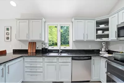 1 Hawthorne St, Lakeville, MA 02347 - Photo 17