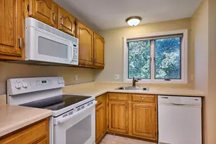 575 Bridge Rd, Northampton, MA 01062 - Photo 7