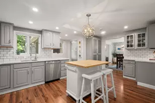 18 Margaret St, Norwood, MA 02062 - Photo 9