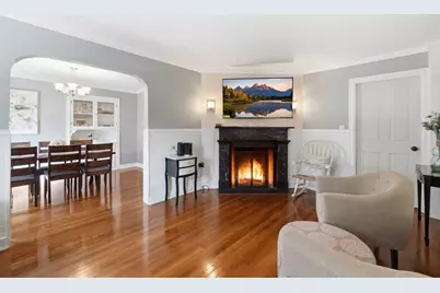 42 Volkmar St, Worcester, MA 01606 - Photo 11