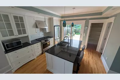 133 Elmwood #2, Swampscott, MA 01907 - Photo 5