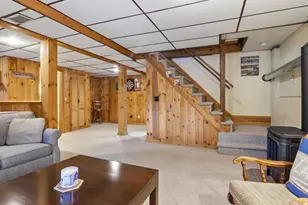 20 Iroquois Ave, Hubbardston, MA 01452 - Photo 21