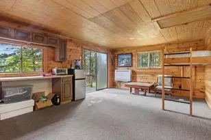 20 Iroquois Ave, Hubbardston, MA 01452 - Photo 29