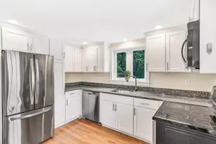 43 Central St, Concord, MA 01742 - Photo 5