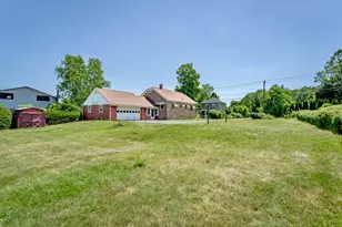 146 High St, Agawam, MA 01001 - Photo 3