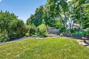 34 Greenwood Ave, Wakefield, MA 01880 - Photo 33